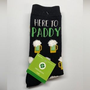 St. Patricks Day Sock  Crew Socks 1 pair Shoe size 4 -10 Beer Mug Green Beer